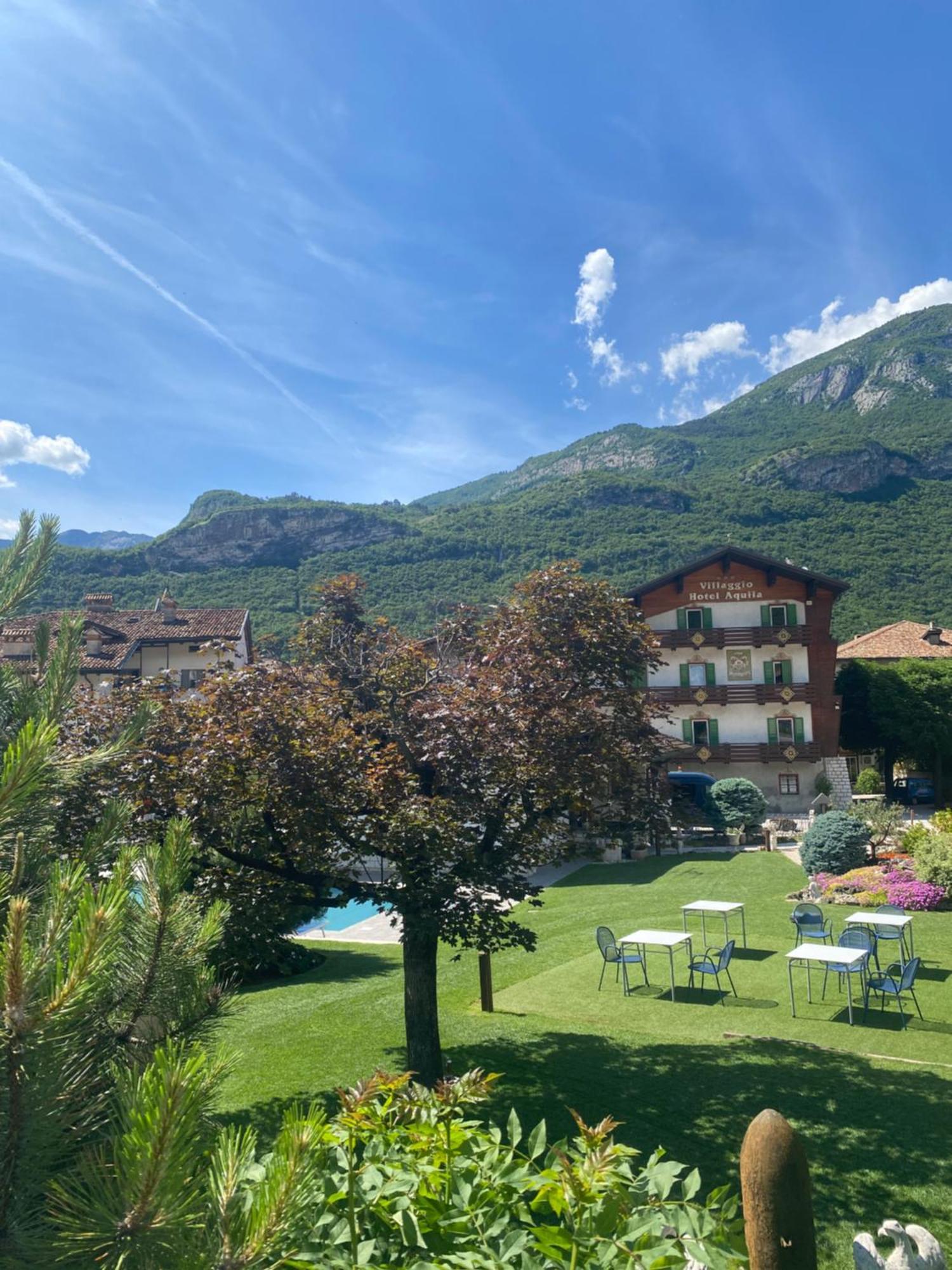 Villaggio Hotel Aquila Calliano  Exterior foto