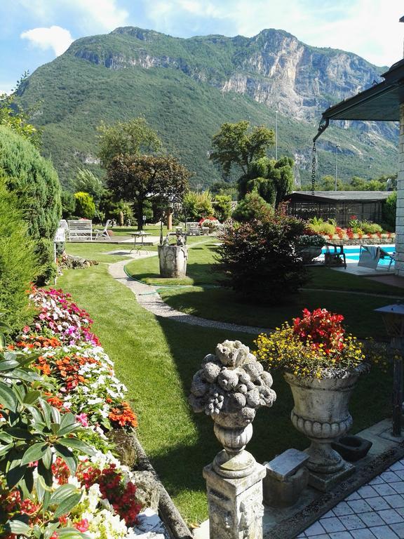 Villaggio Hotel Aquila Calliano  Exterior foto